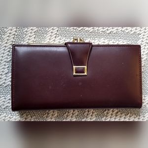 Beautiful vintage but new wallet!!